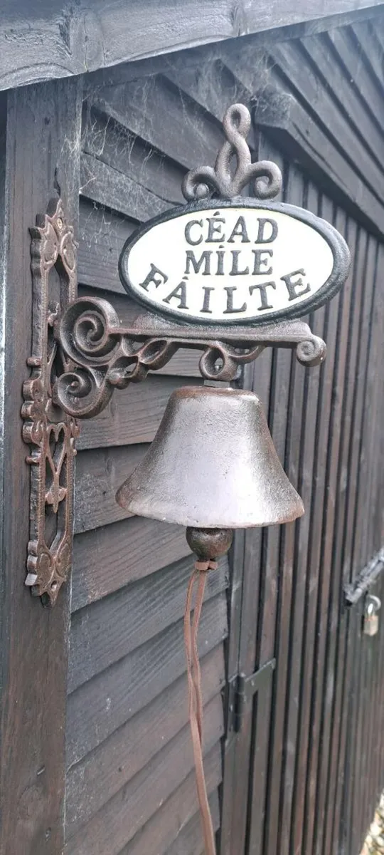 Cead mile falta cast iron bell - Image 1