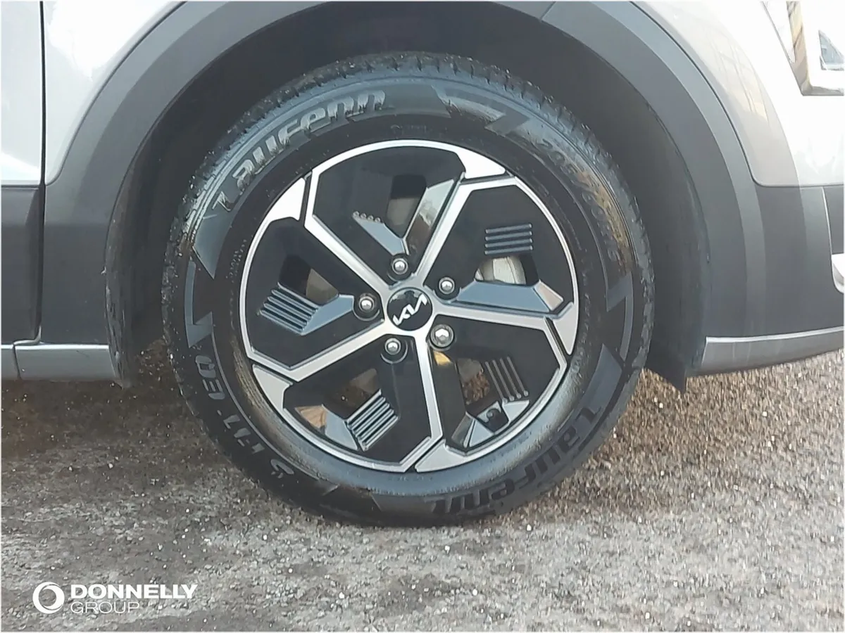 Kia Niro Estate 2 - Image 3