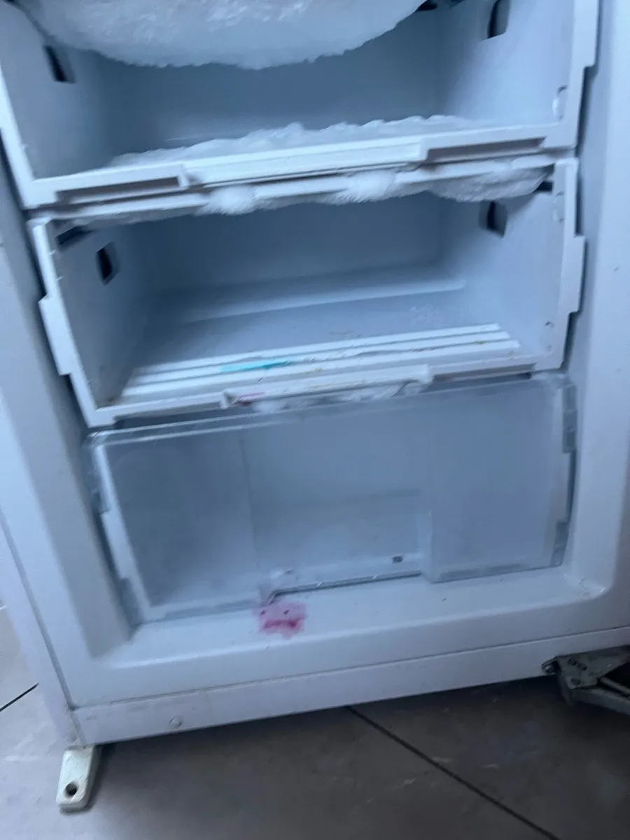 Flavel fridge/freezer - Image 4