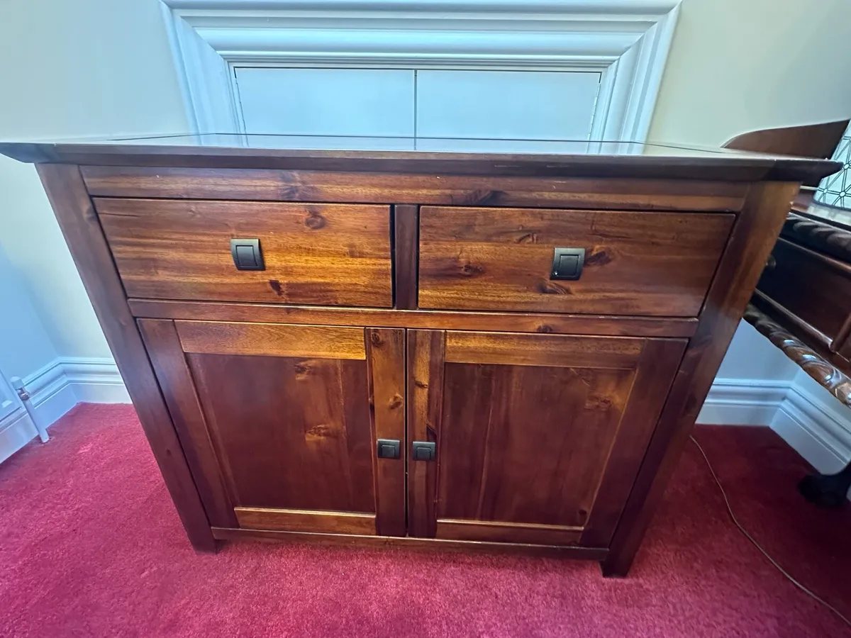 Living room cabinet - Image 1