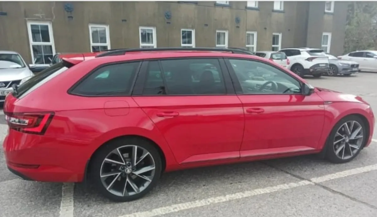 Skoda Superb Sportline 2.0 Tdi 150bhp - Image 1