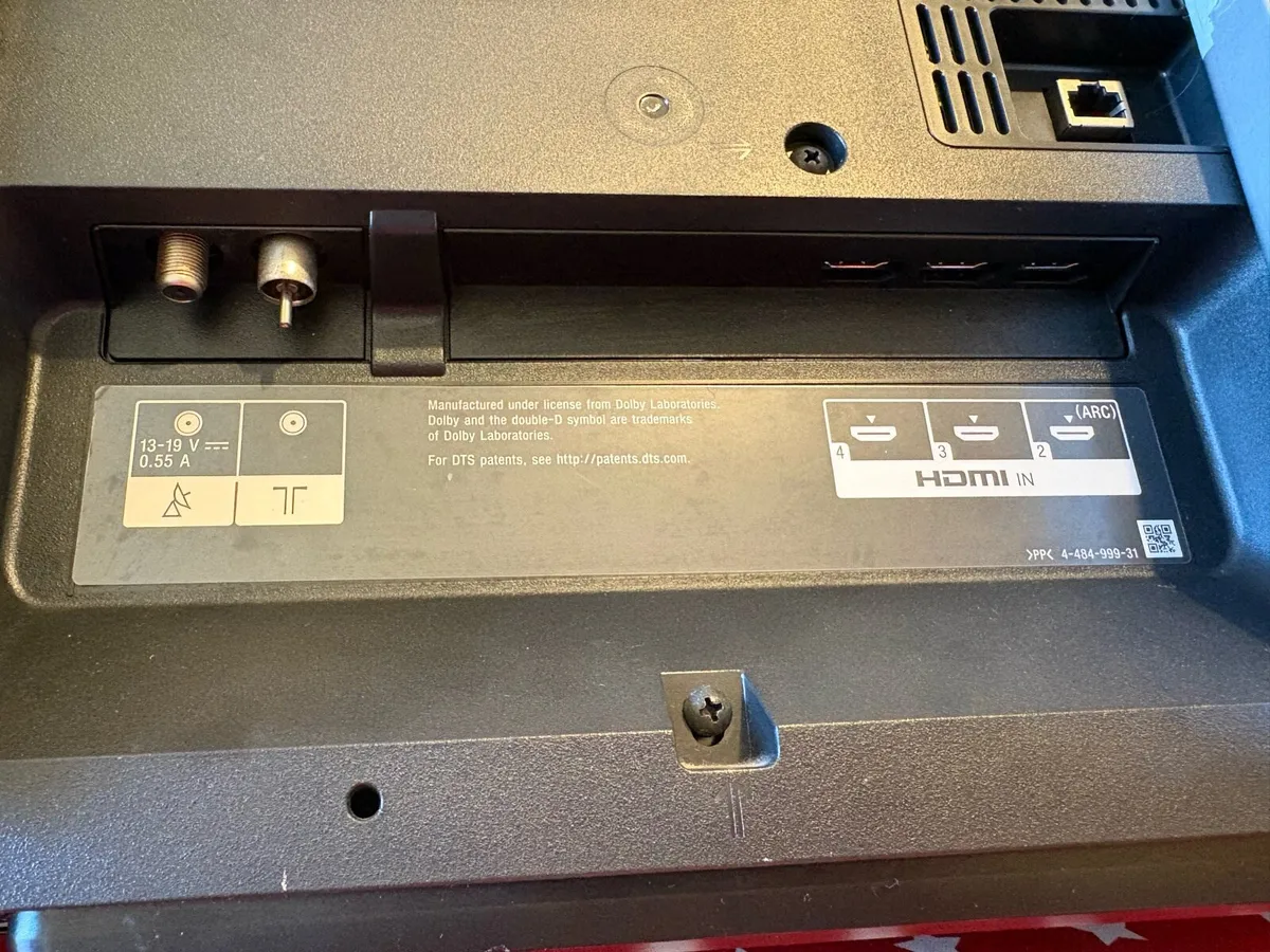 32” SONY BRAVIA - Image 4