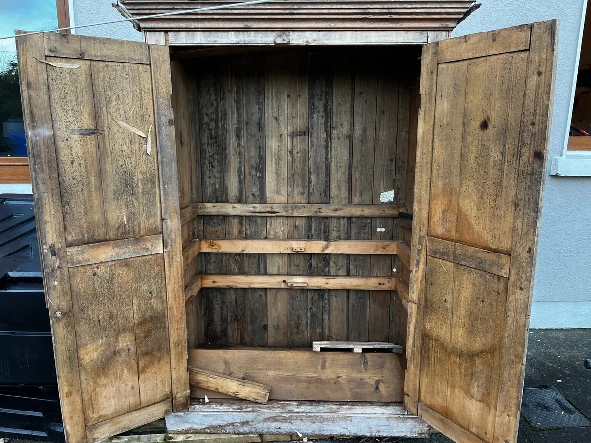 Pine wardrobe - Image 2