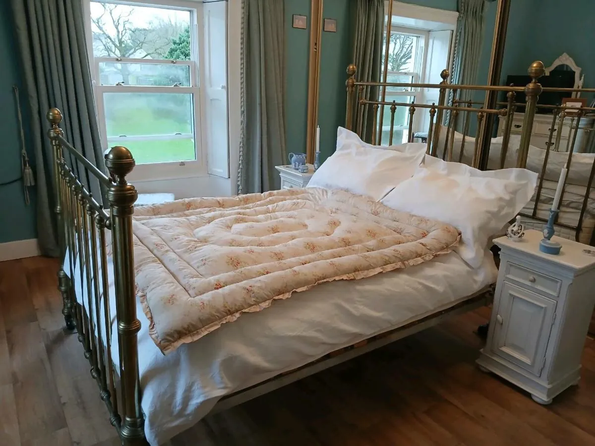 Vintage eiderdown - Image 1