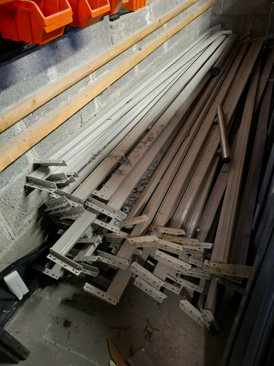 Racking. Galvanised Pan Racking - Image 2