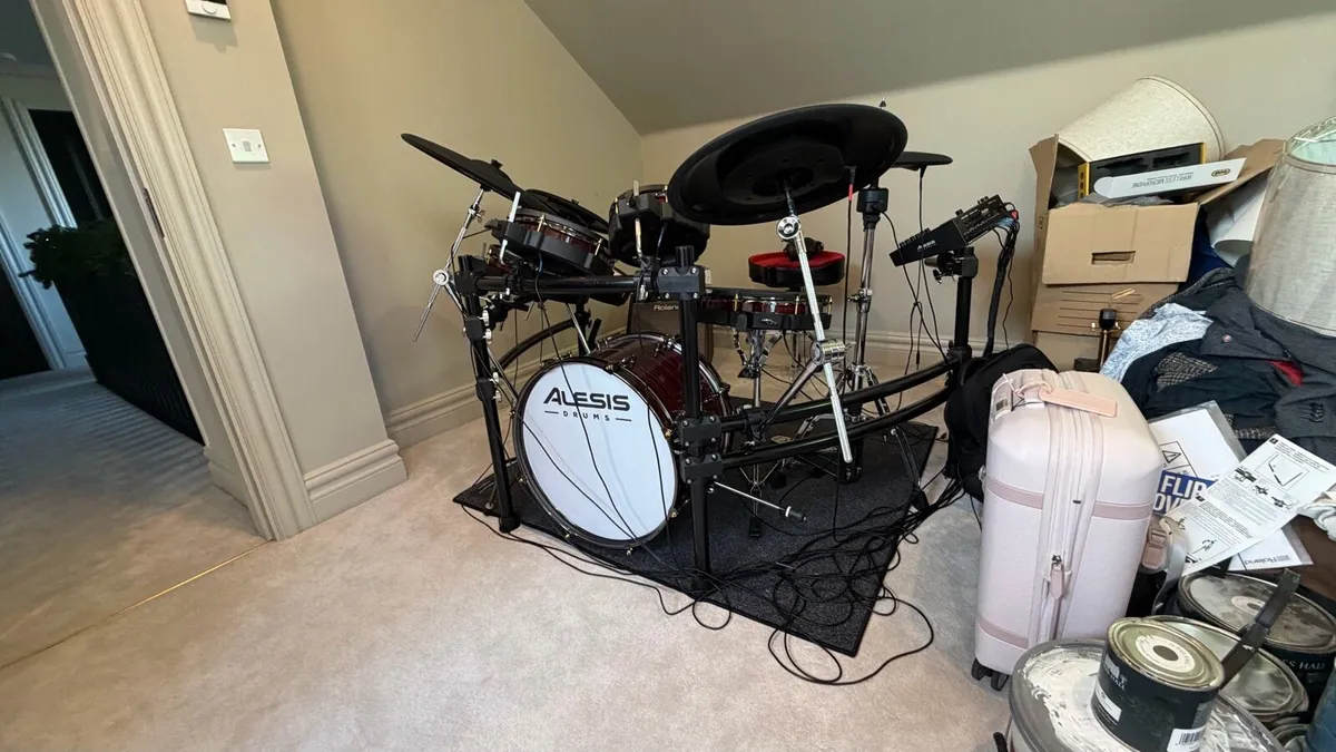 Alesis Drum Kit - Image 2
