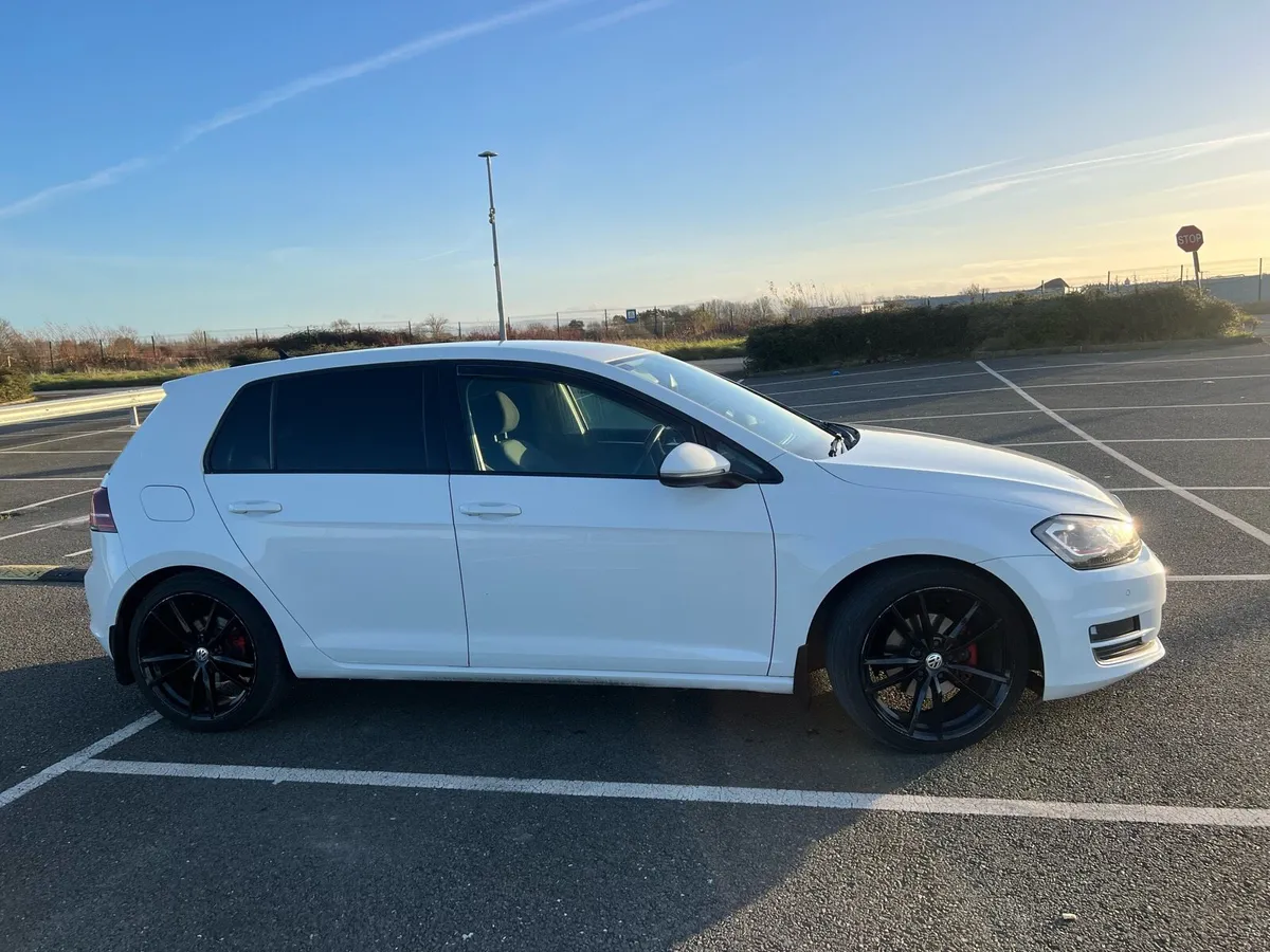 2013 Volkswagen Highline Golf 1.6L Diesel - Image 4