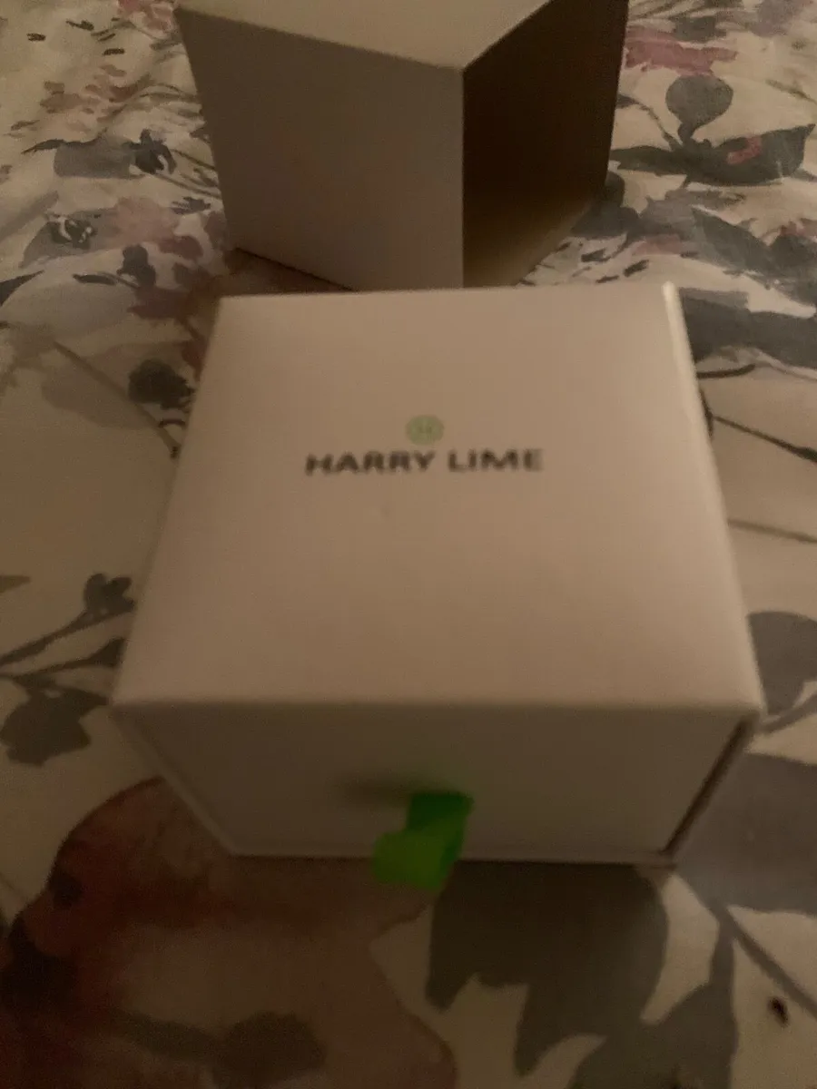 Smart watch - Image 1