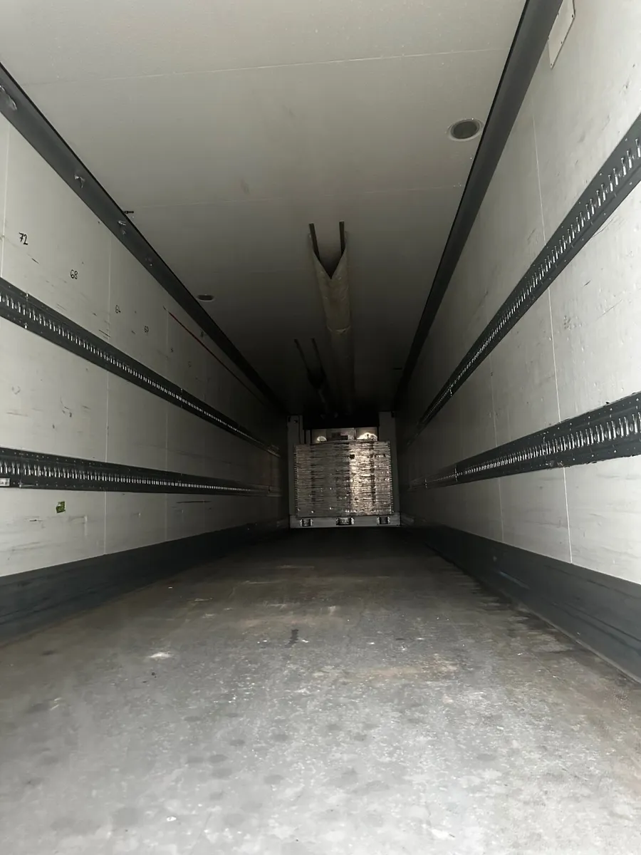Fridge trailer - Image 4