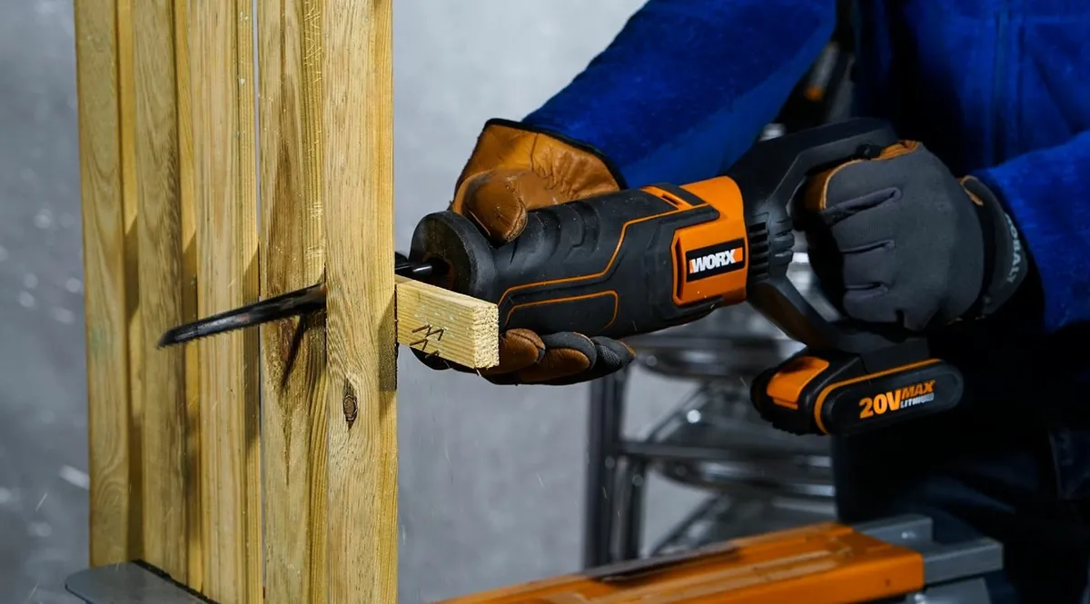 3 Layer Power Tool Storage Rack for 7 Drill - Image 1