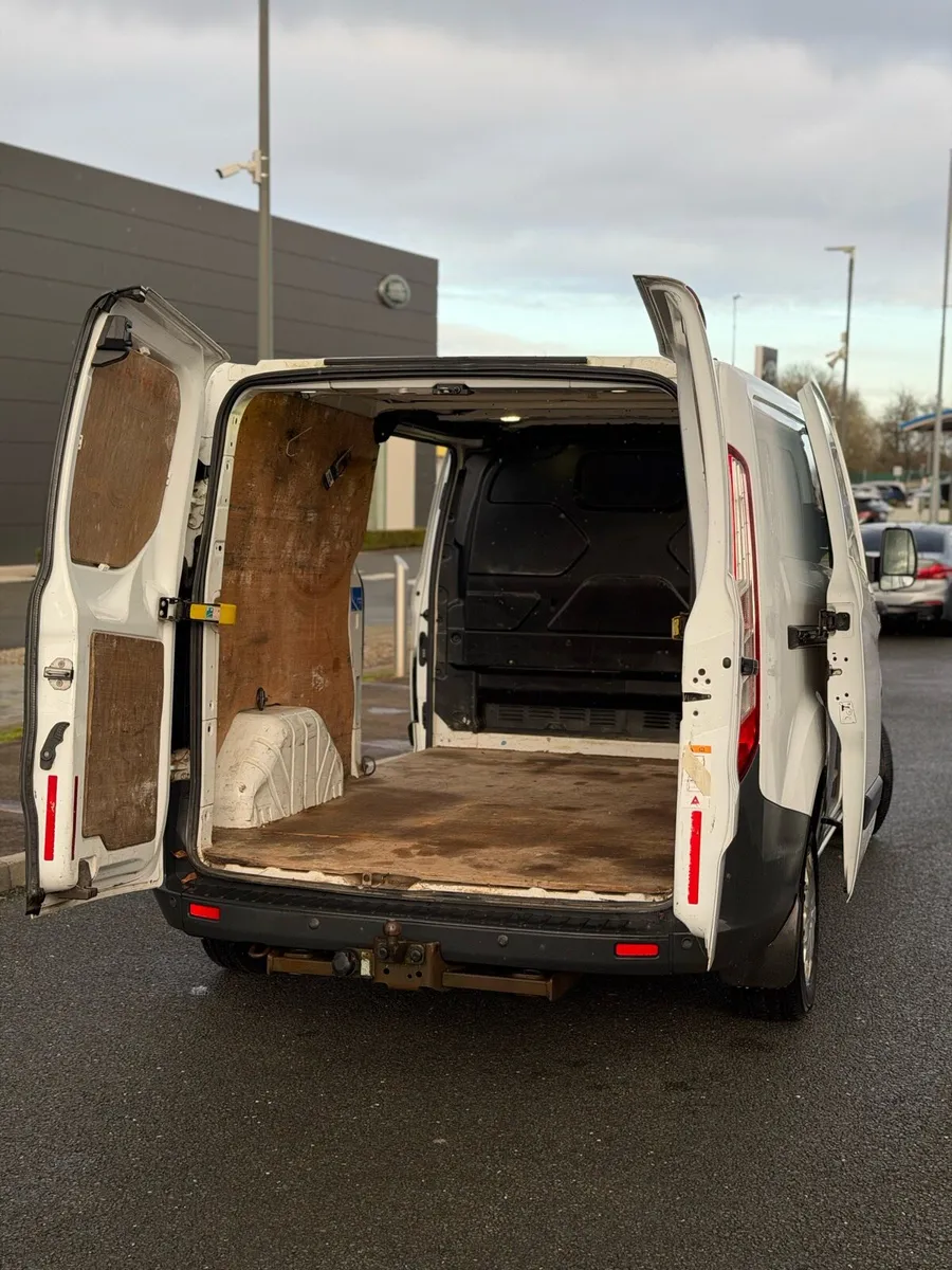 2014 FORD TRANSIT CUSTOM LWB 2.2 - Image 3