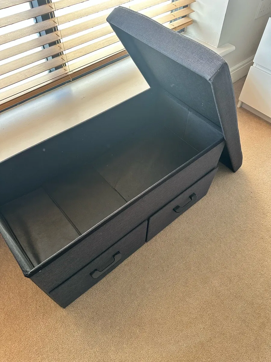 Chest of drawers - Image 2