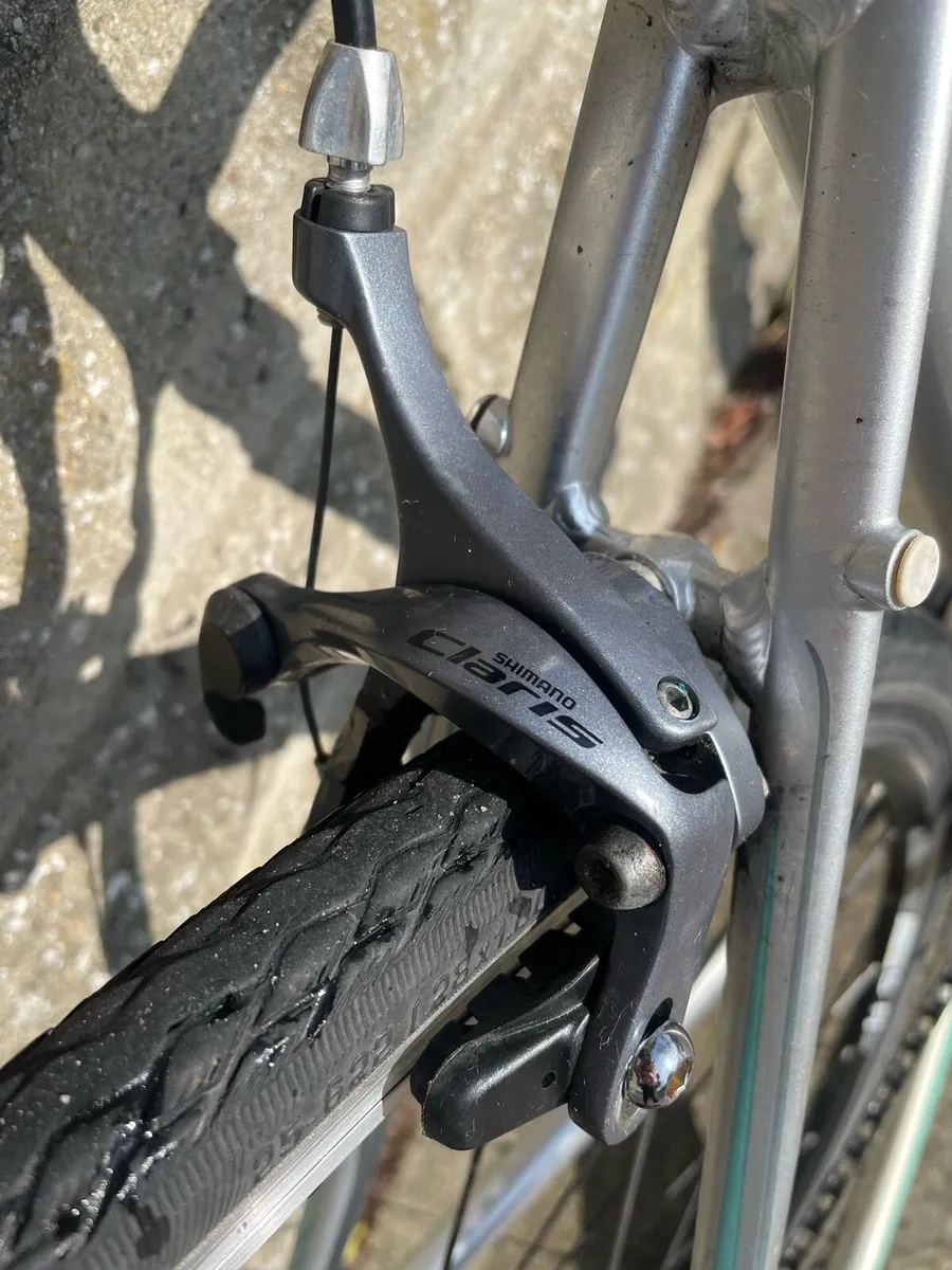 Giant Avail Bike - Image 2