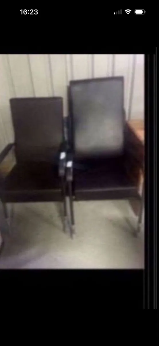 Orthopaedic chair - Image 1