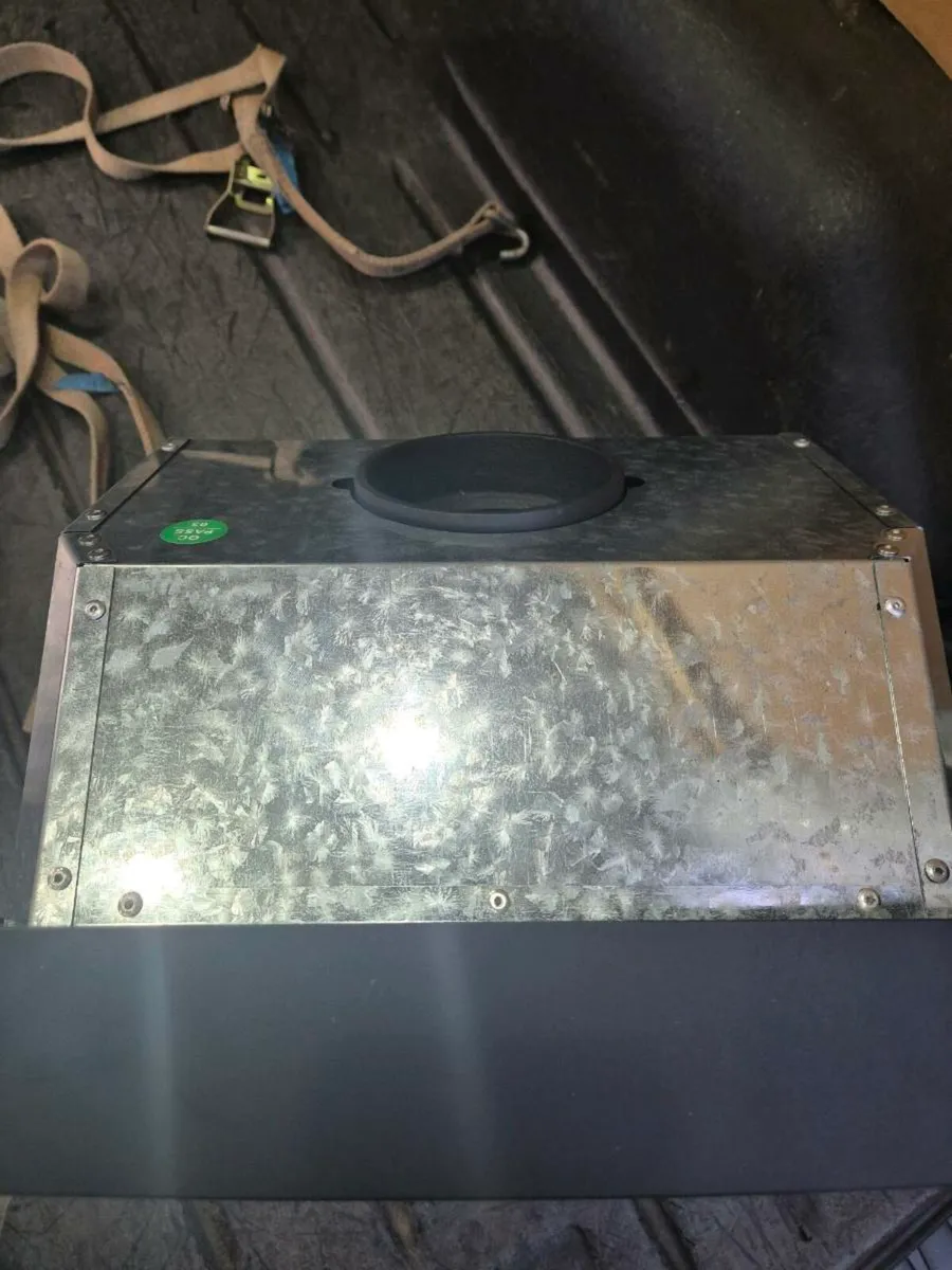 Henley  inset stove - Image 4