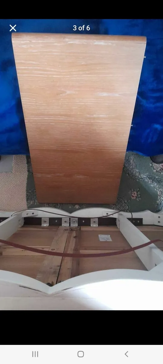 Extendable Dining Table - Image 4