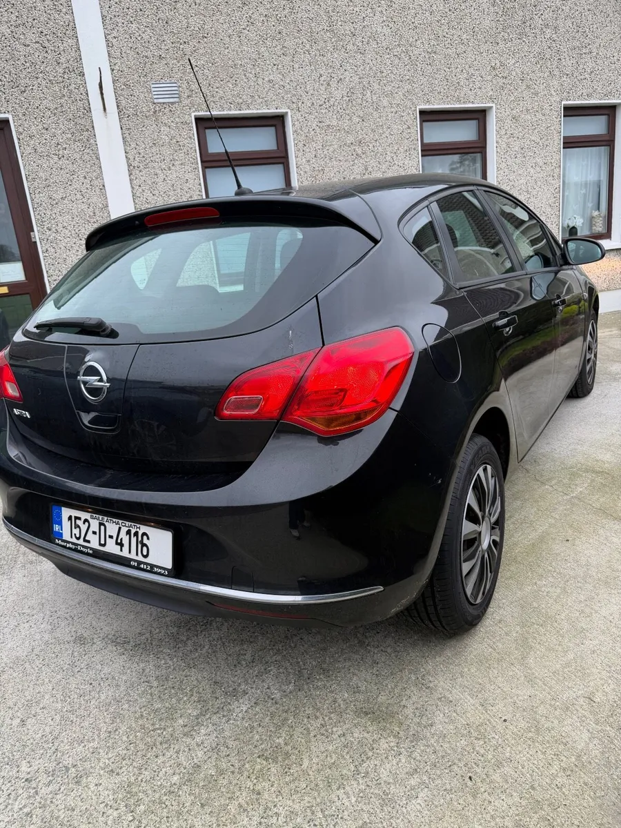 Opel Astra 2015 - Image 4
