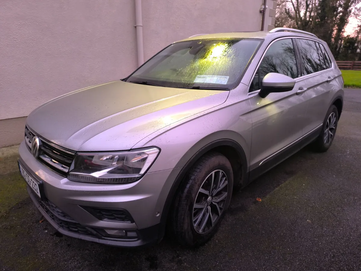 181 Volkswagen Tiguan 2.0 TDI AUTOMATIC - Image 2