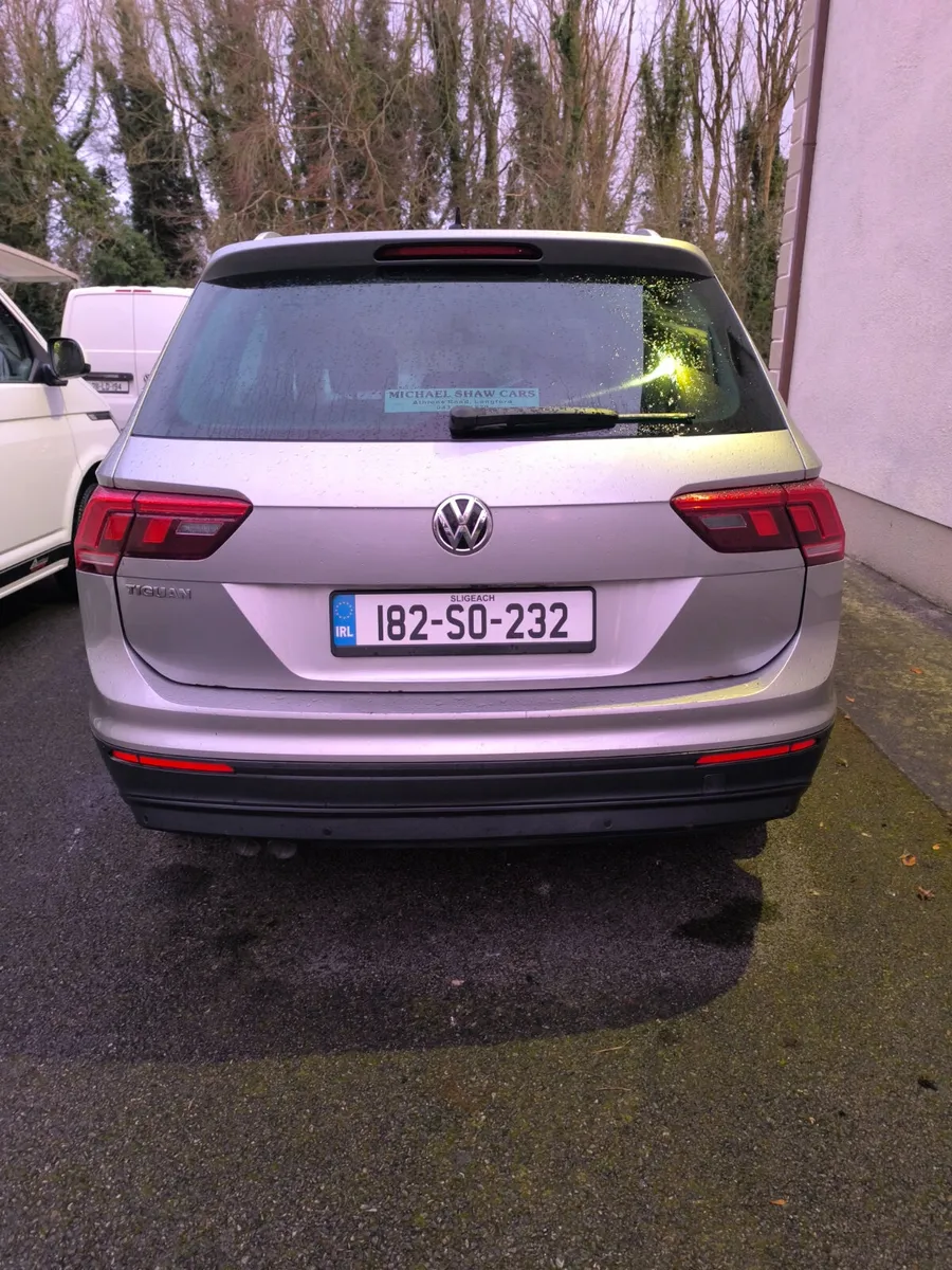 181 Volkswagen Tiguan 2.0 TDI AUTOMATIC - Image 3