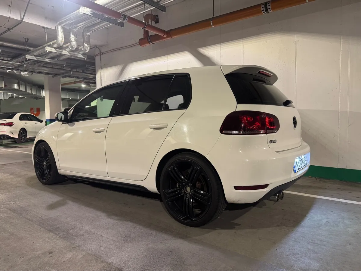 VW GOLF GTD DSG MK6 2011 2.0TDI 170bhp - Image 3