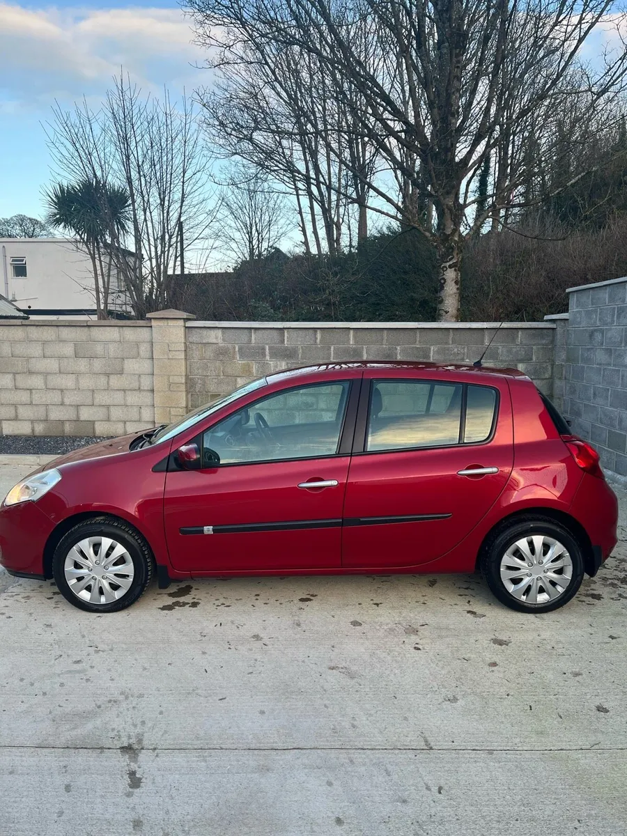 2010 Renault Clio ~ 1.1L ~ NEW NCT 11.26 - Image 3