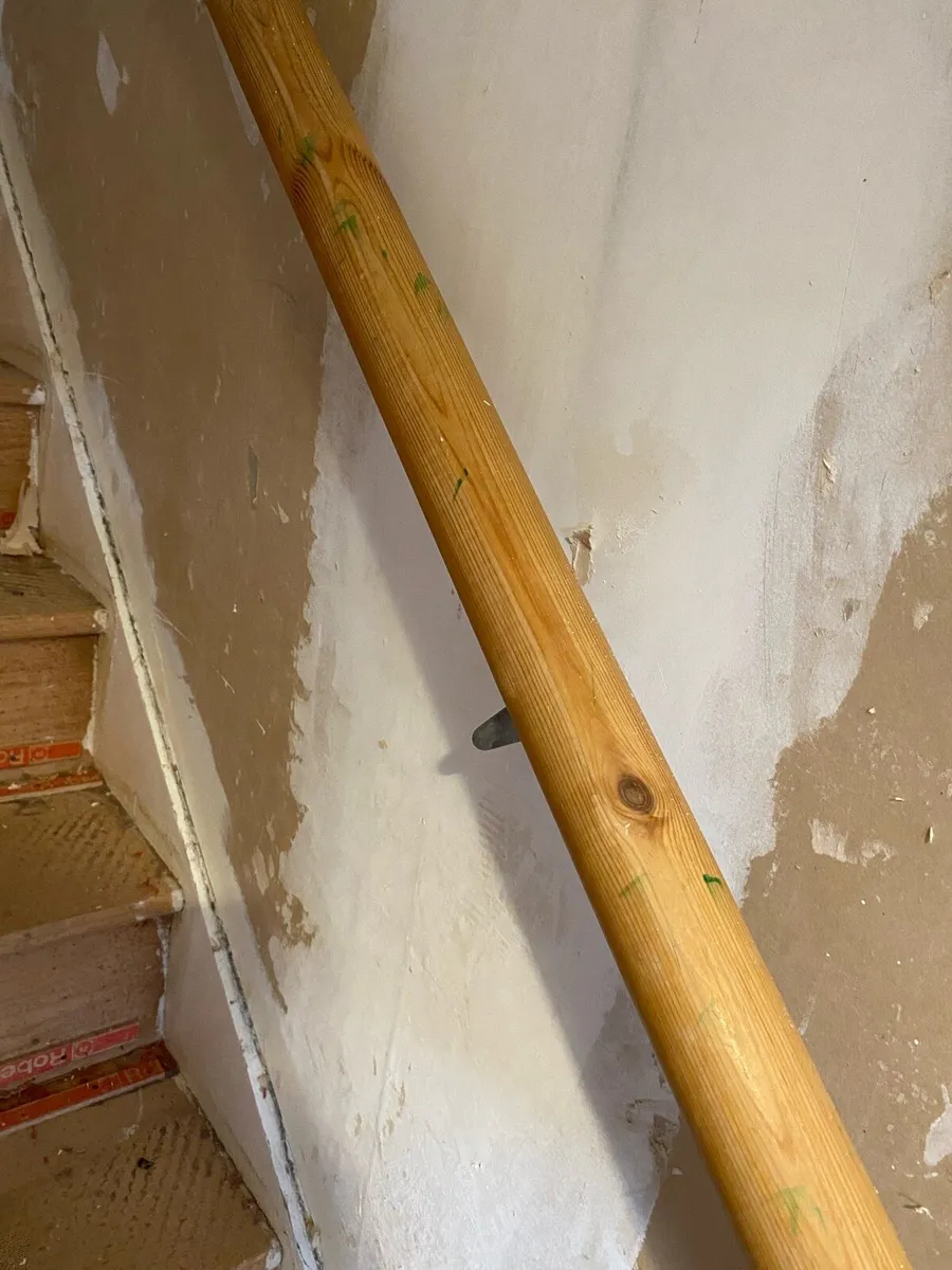 Stairway hand rail - Image 2