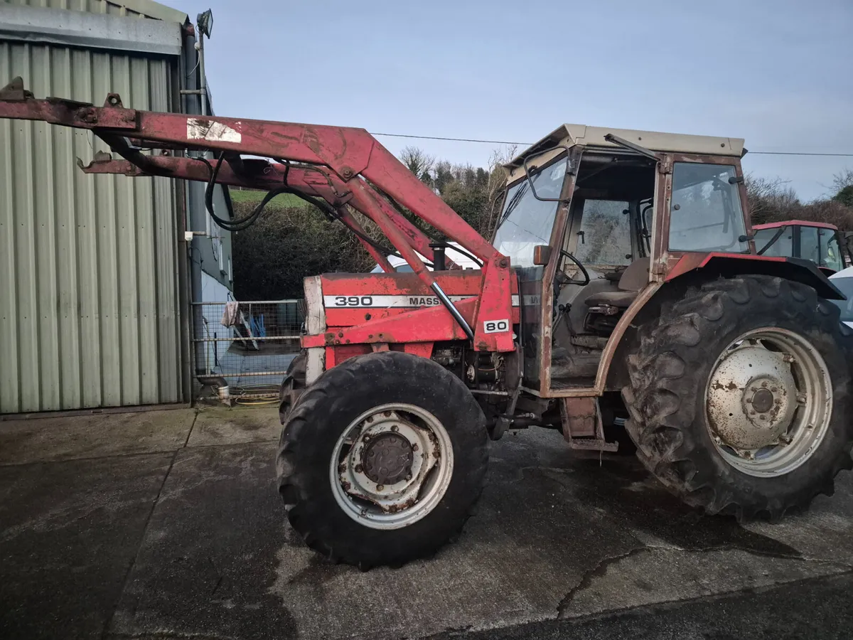 MASSEY FERGUSON 390 AND FRONT LOADER - Image 2
