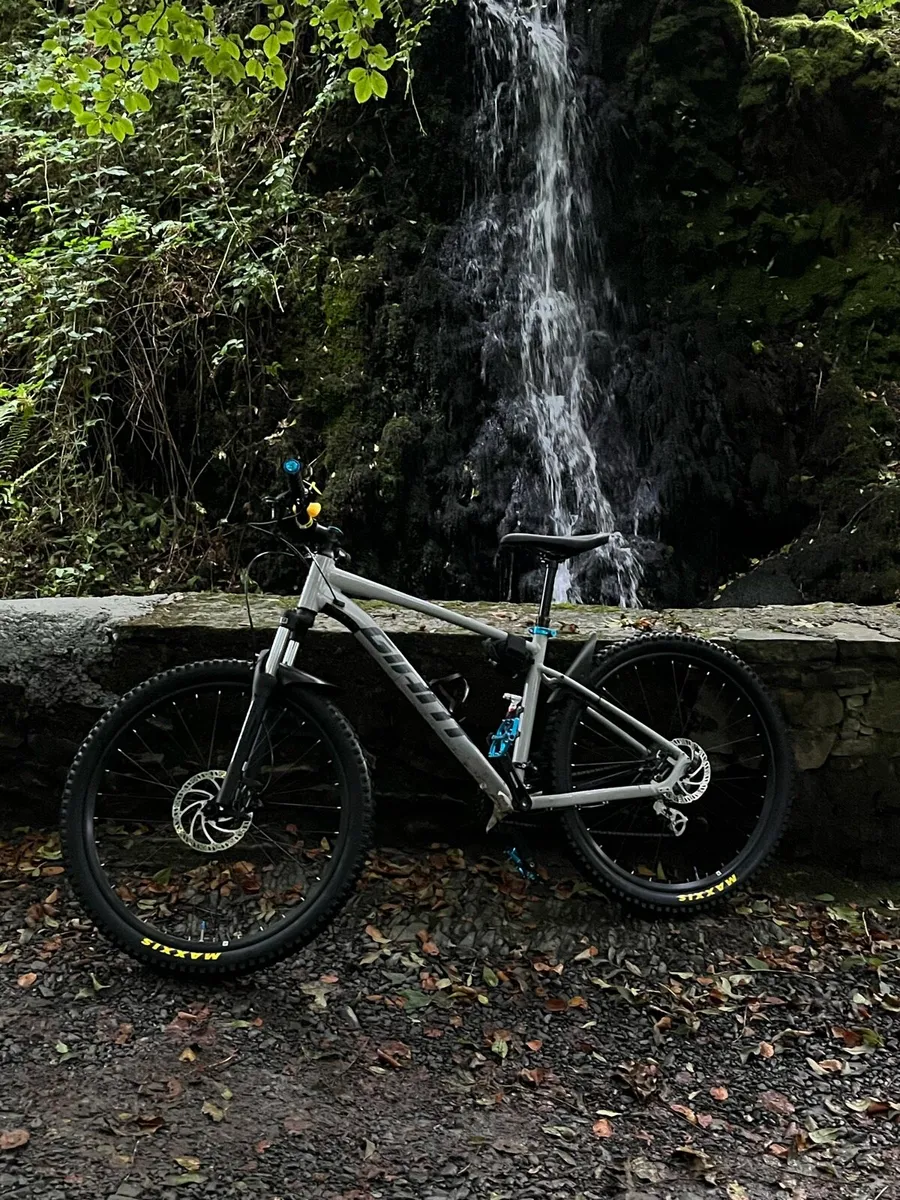 Giant Talon - Image 3