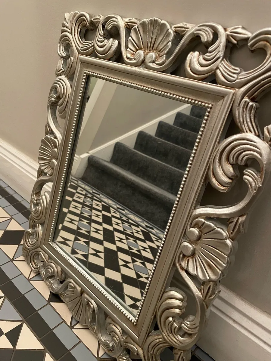 Mirror free - Image 1