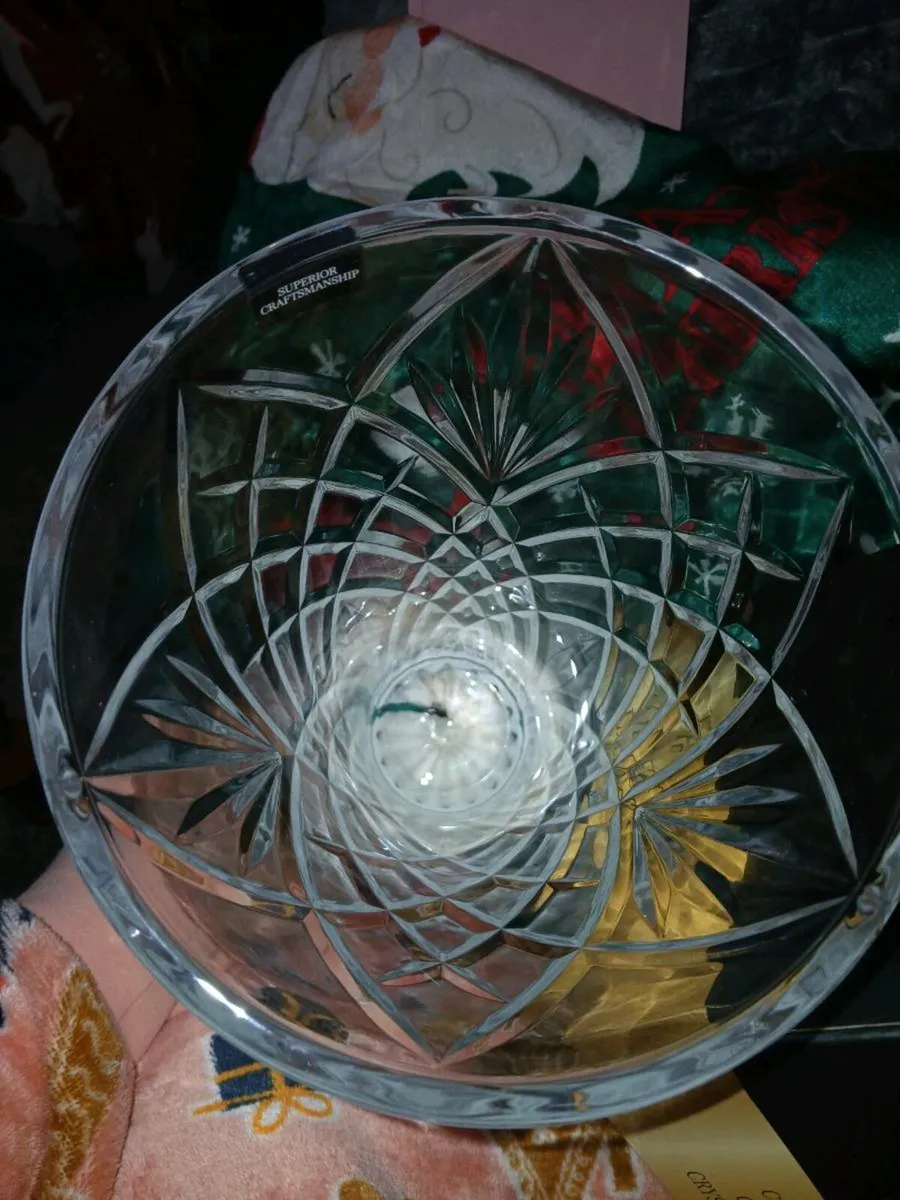 Killarney Crystal Vase - Image 2