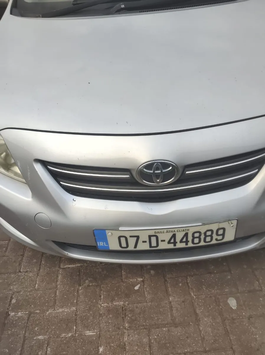 Toyota Corolla - Image 2