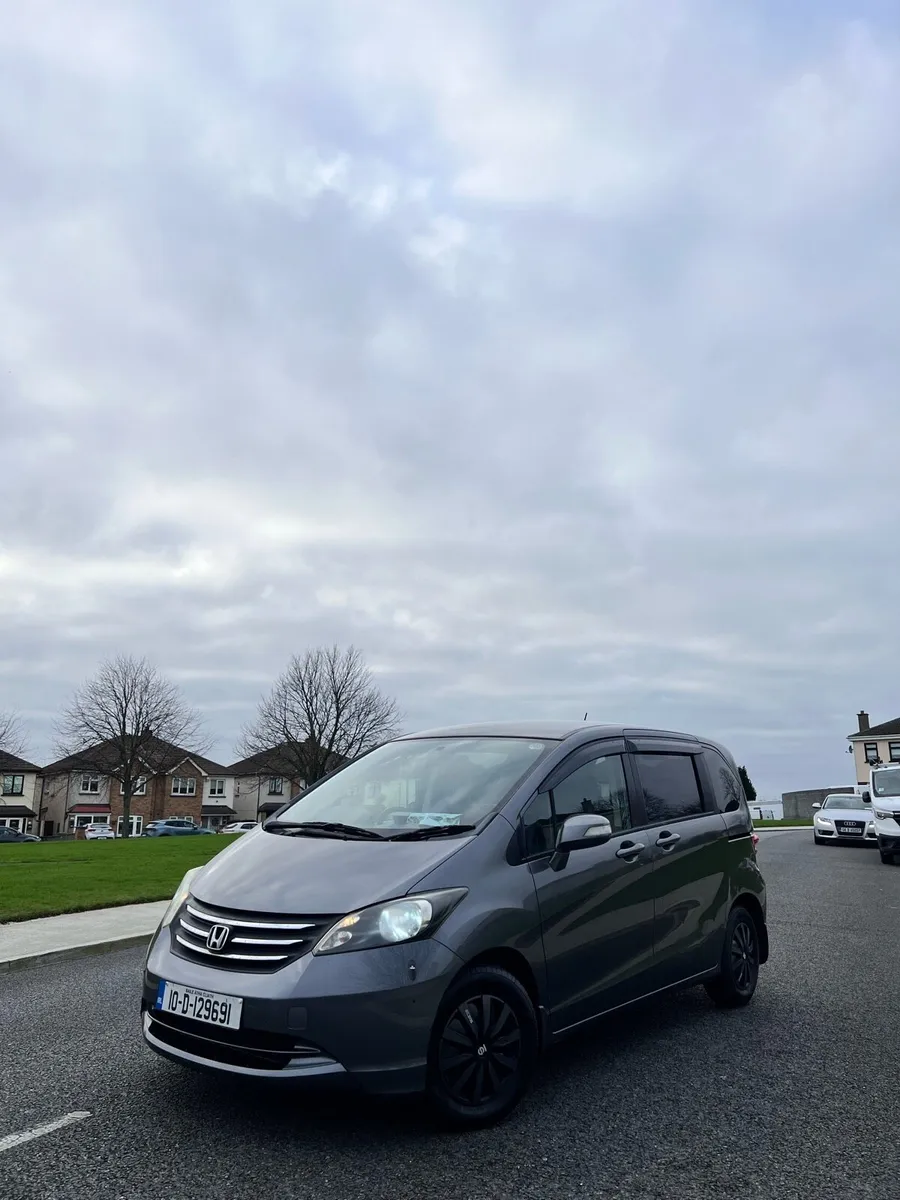 Honda Freed Automatic Nct 09/26 & Tax 08/26 - Image 3