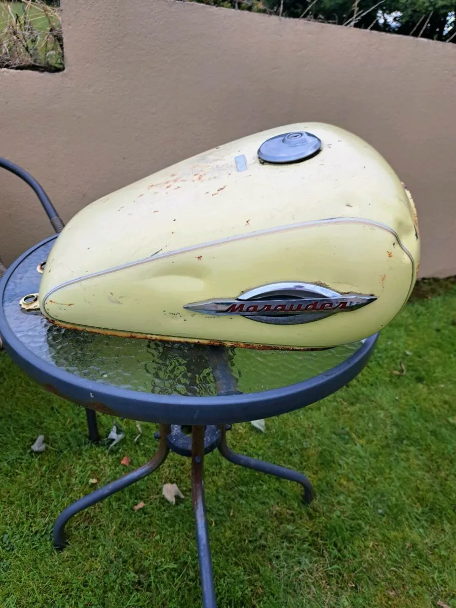 Old motor cycle fuell   tank - Image 1