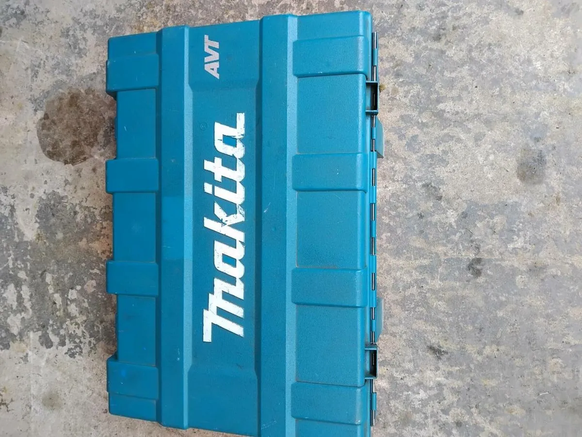Makita breaker - Image 3