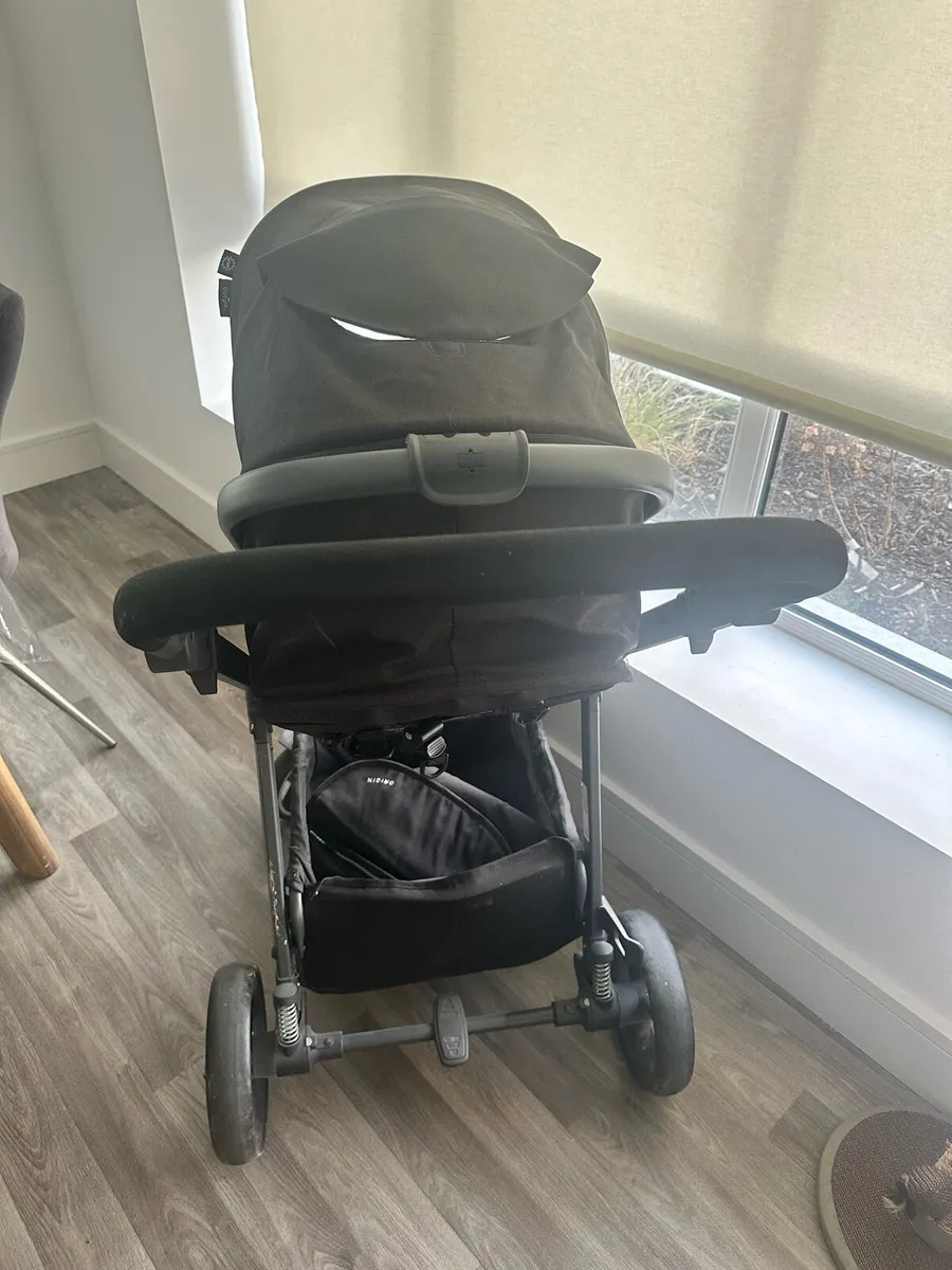 Stroller - Image 3