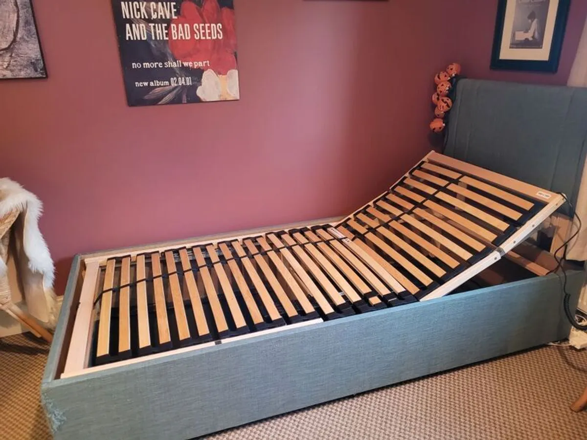 Lift/Tilt Bed - Image 4