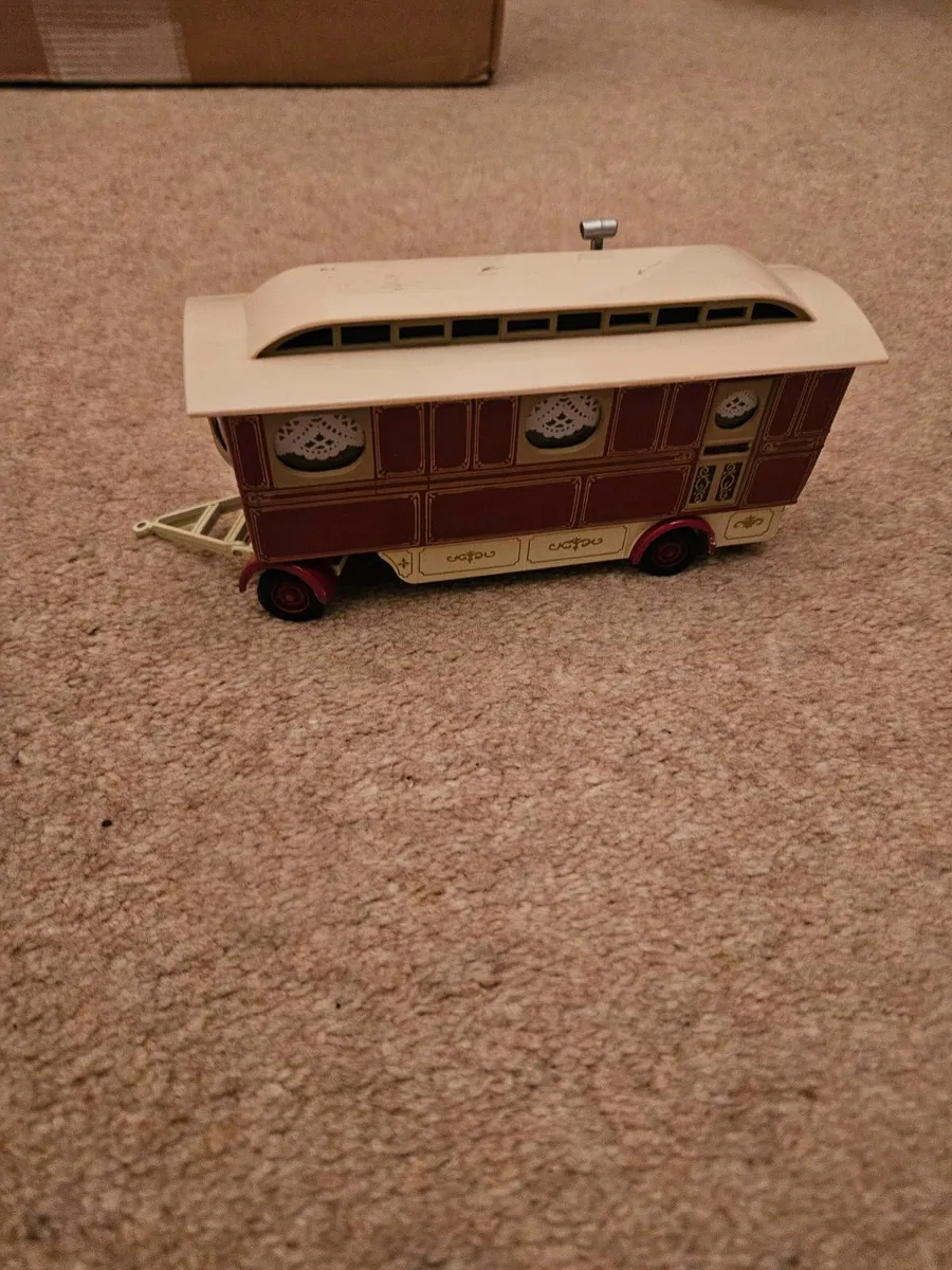 Corgi Circus Fair Ground Showmans Range