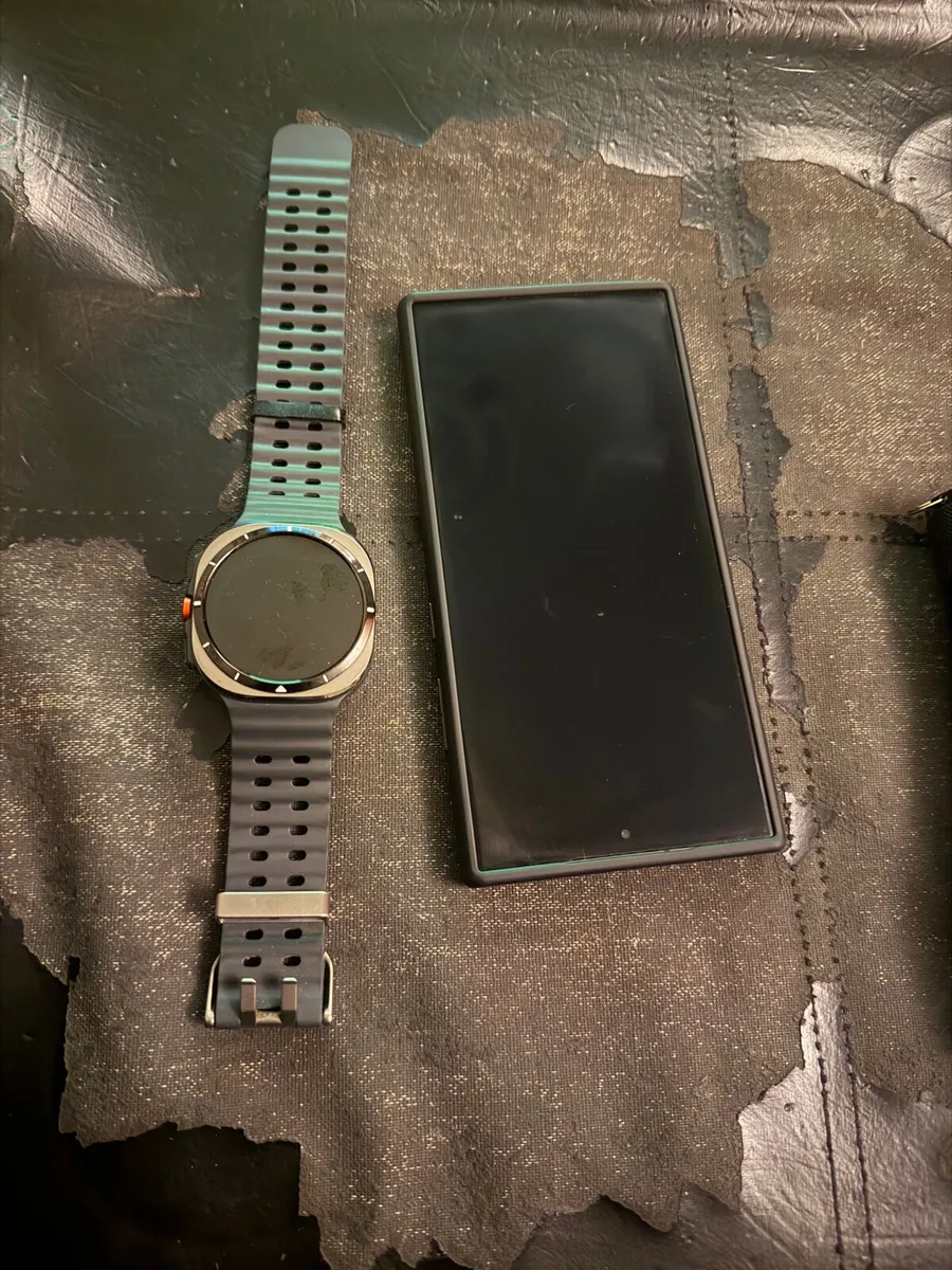S24 Ultra and watch Ultra - Image 2