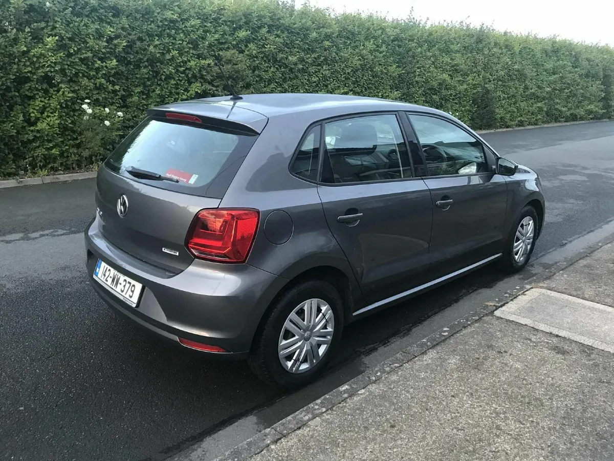 Volkswagen Polo 2014 - Image 2
