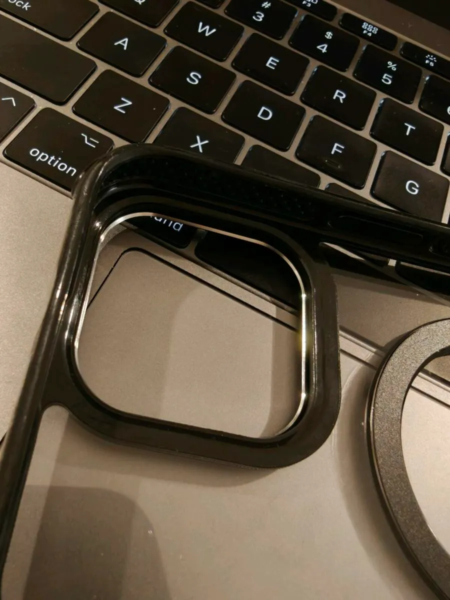 Cover for iPhone 16 Pro Max - Image 3