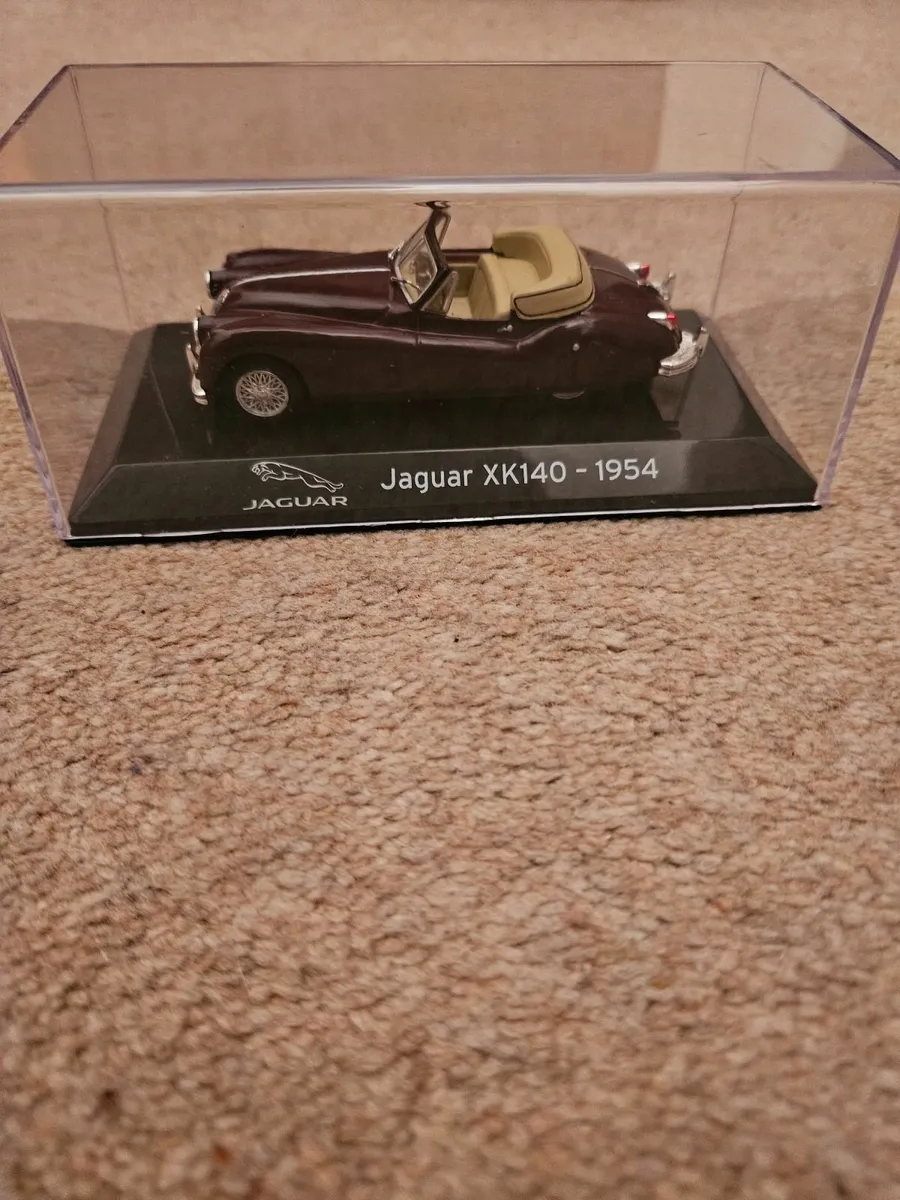 Corgi Atlas Jaguar