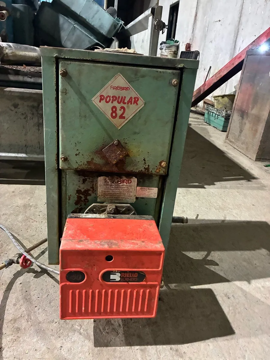 Oil Burner - Image 1