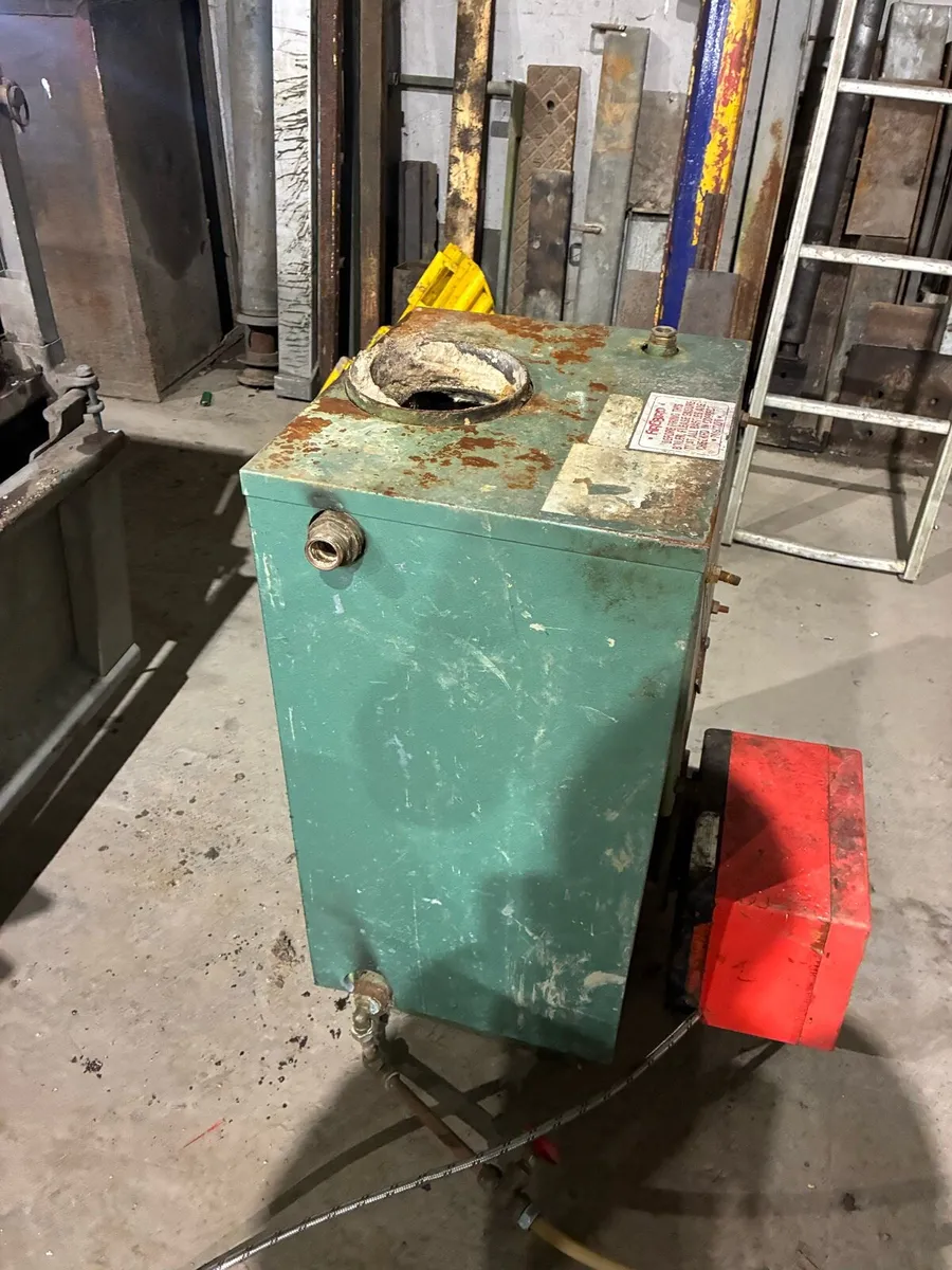 Oil Burner - Image 2