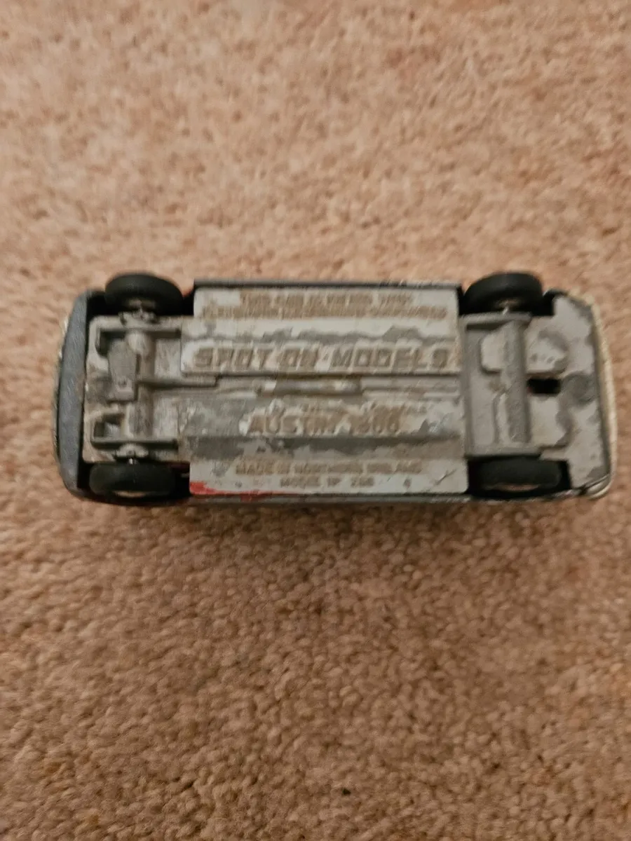 Corgi Spot On Austin - Image 2