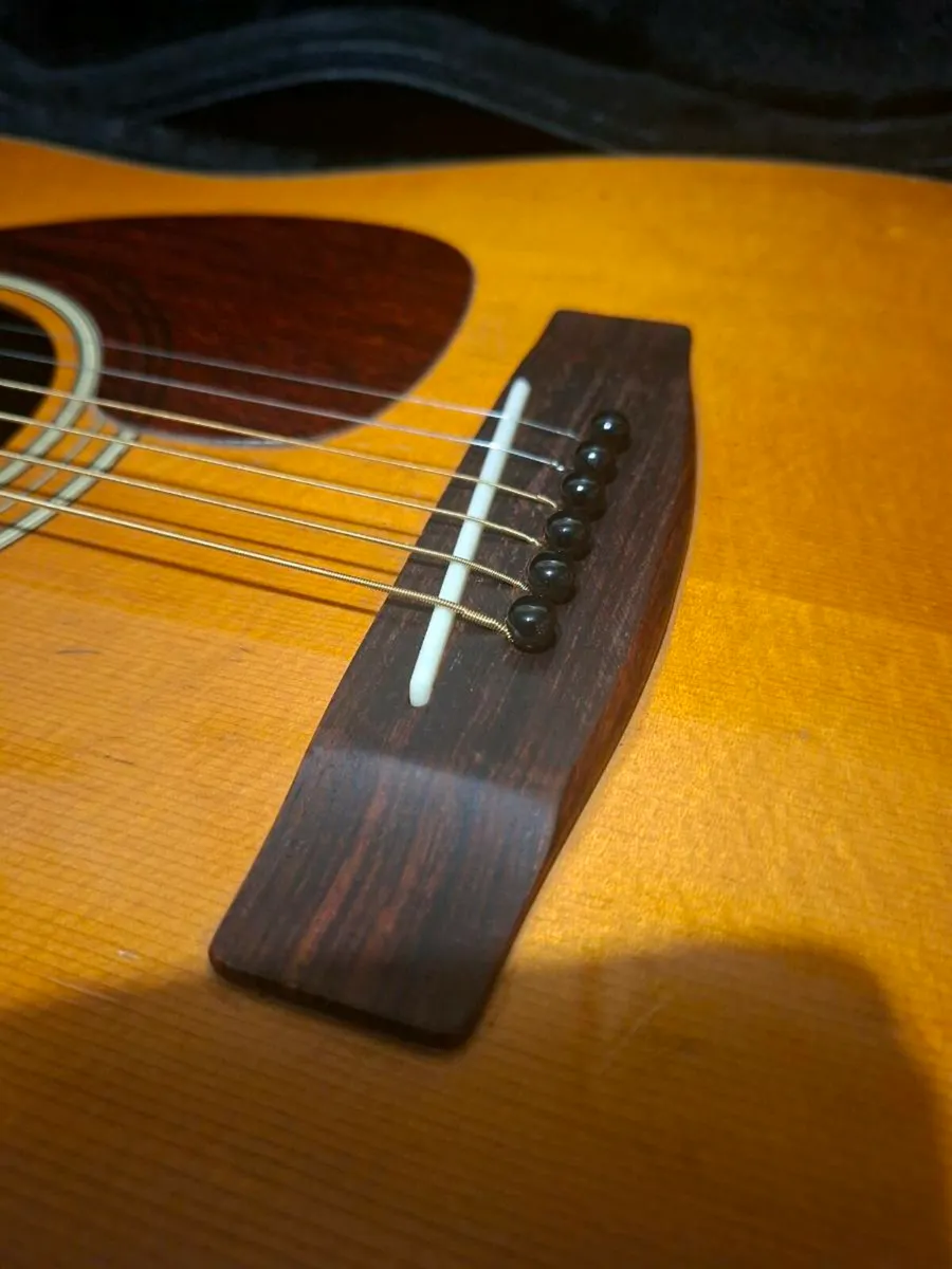 Vintage Yamaha Fg-200 (1972-1976) w/Hardcase - Image 4