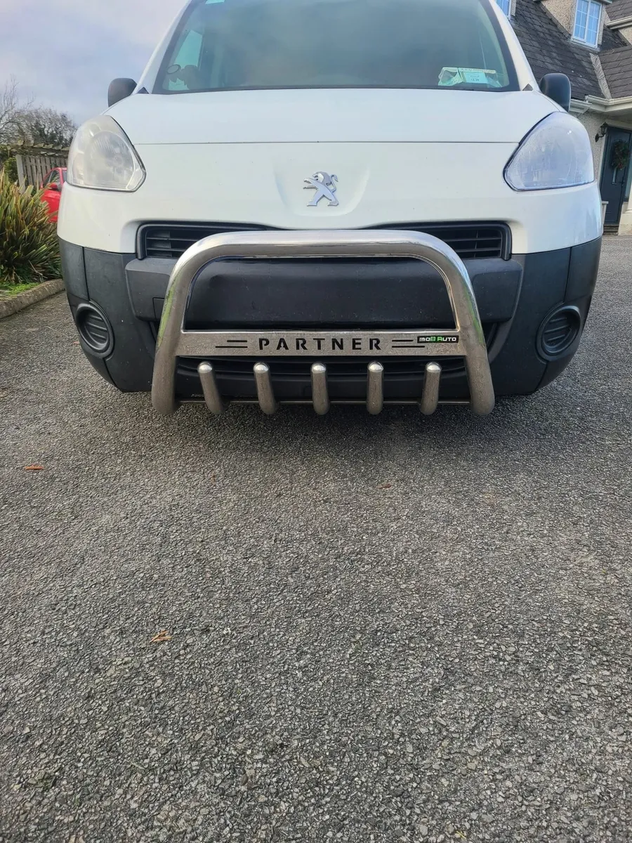 Bull Bar with side LED's for Peugeot Partner - Image 1