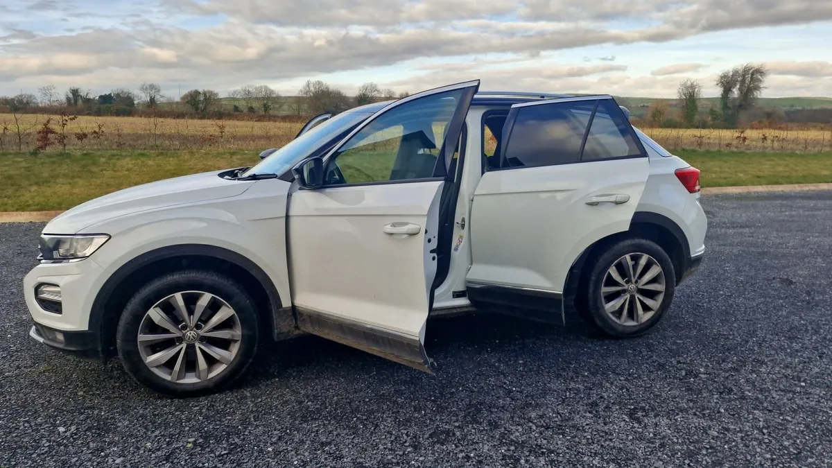 Volkswagen T-Roc 2019 - Image 4
