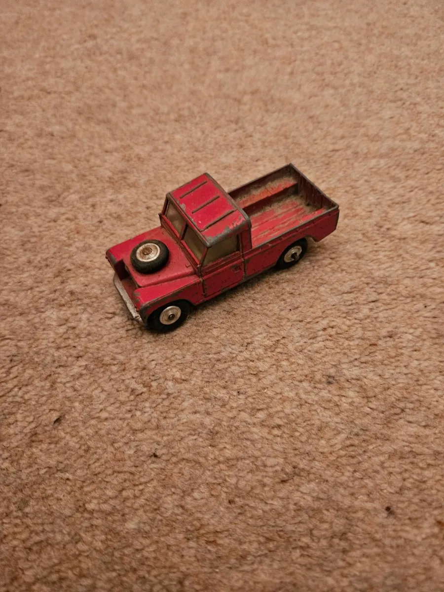 Corgi Landrover