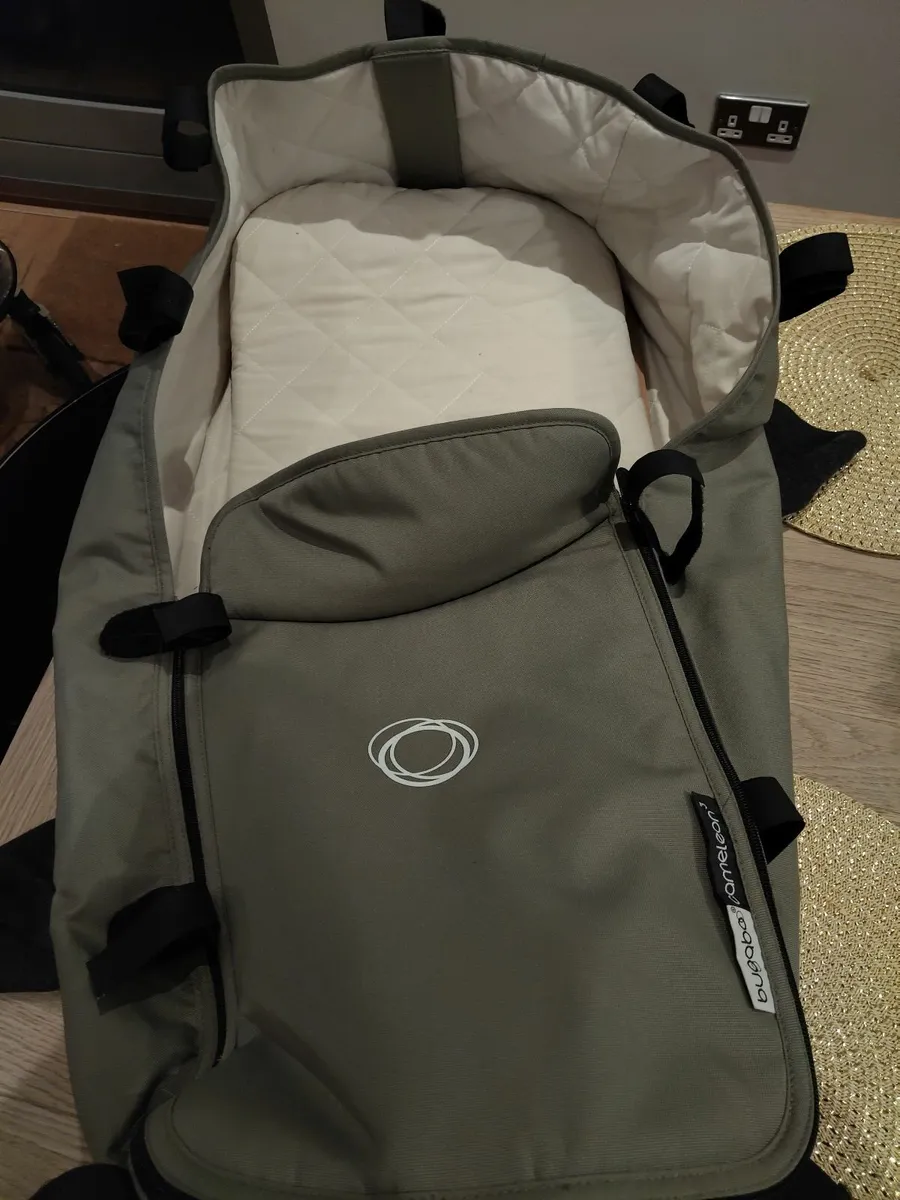 Bugaboo chameleon 3 free