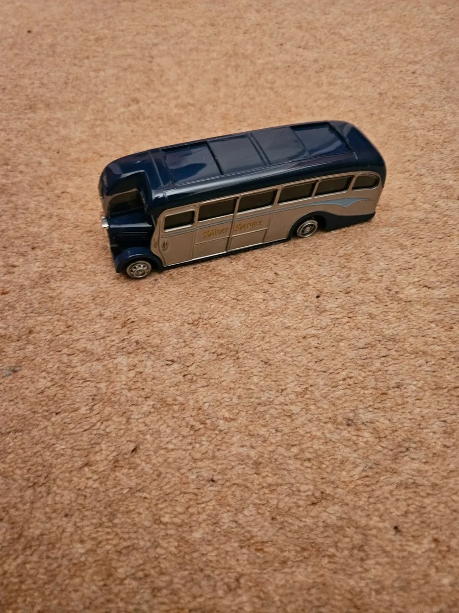 Corgi Bus - Image 1